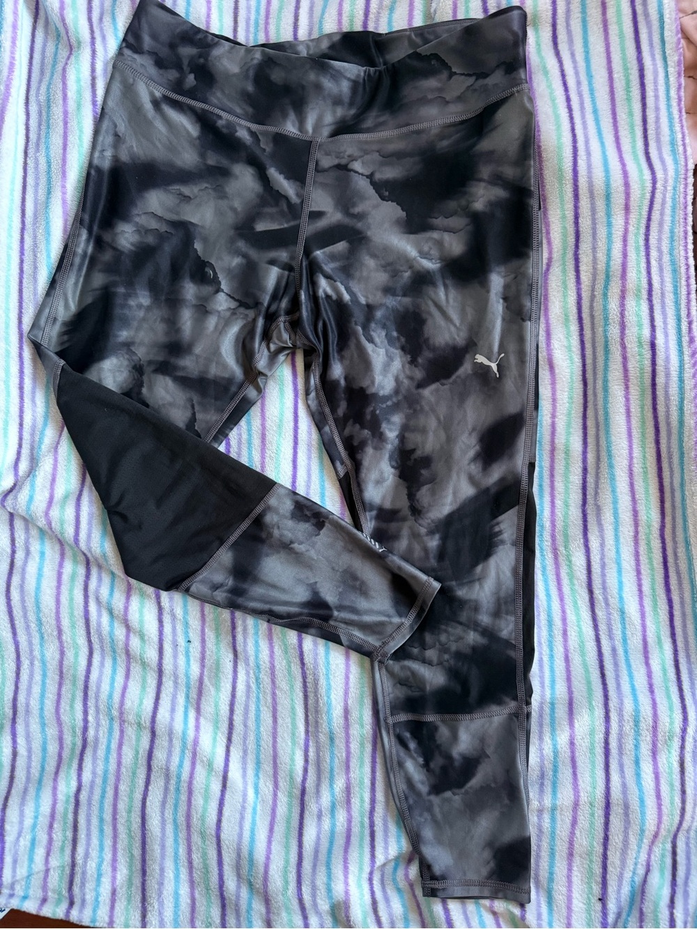 Puma Girls' Black Tie-Dye Leggings